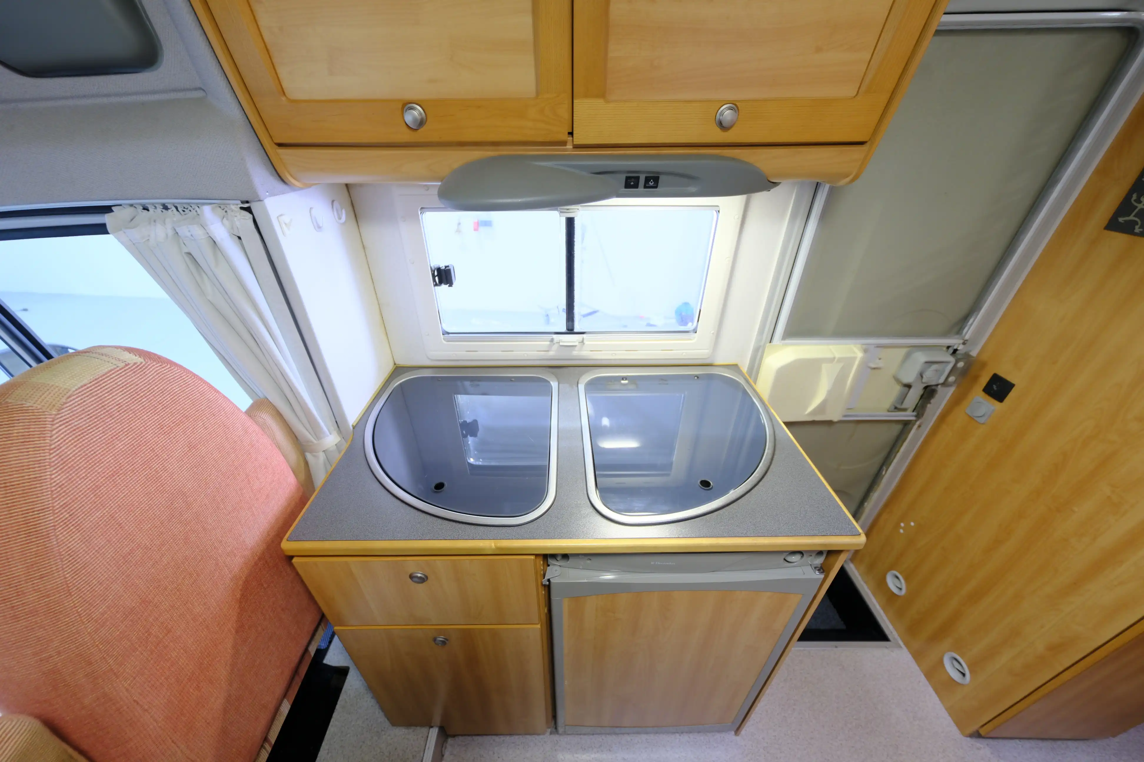 KNAUS Sun Traveller TI 600 MF - Ansicht 10